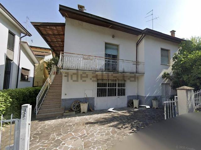 Casa in vendita a San Bernardino, Bettola