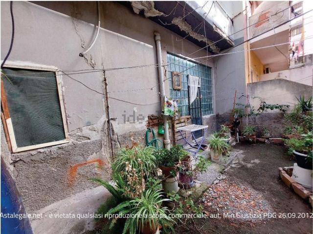 Casa in vendita a Brolo, Messina