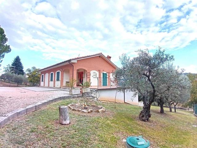 Casa in vendita a San Michele, Marche