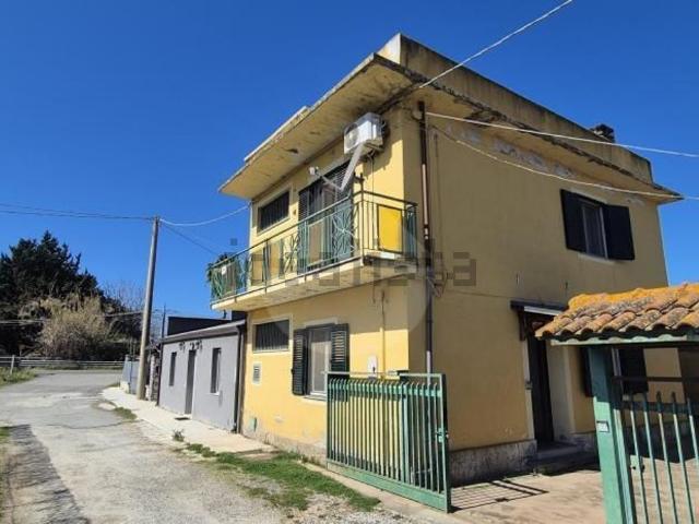 Casa in vendita a Calabria, Catanzaro