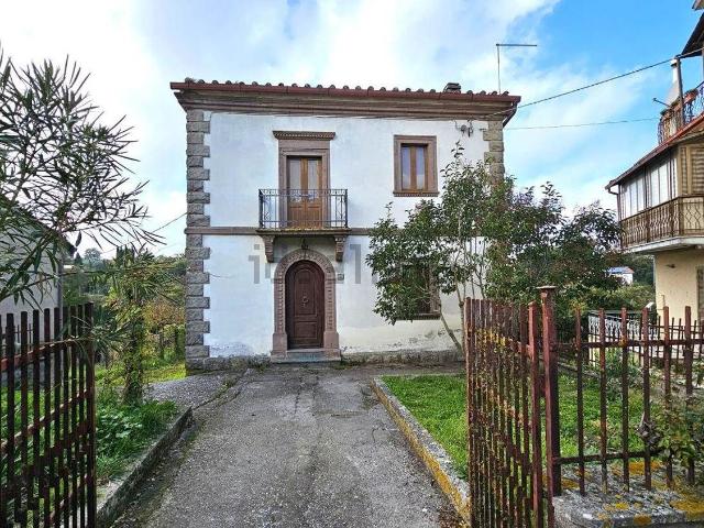 Casa in vendita a Chia, Soriano Nel Cimino