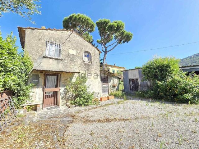 Casa in vendita a Tonfano, Toscana