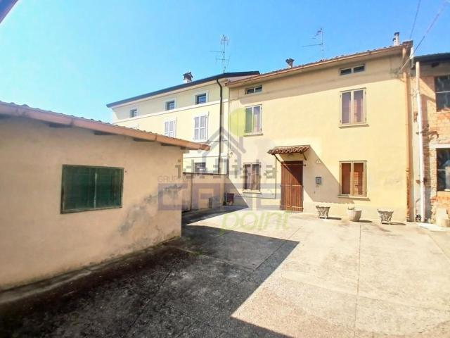 Casa in vendita a Castelpersegano, Torre de' Picenardi