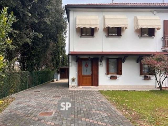 Casa in vendita a Santa Maria del Rovere, Treviso