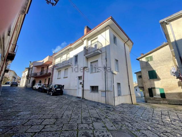 Casa in vendita a Paolisi, Campania