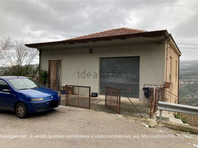 Casa in vendita a Tortorici, Sicilia