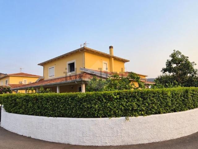 Casa in vendita a Calabria, Vibo Valentia