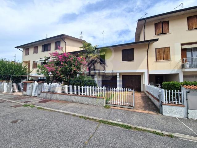 Casa in vendita a Cremona, Lombardia