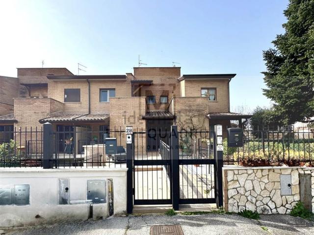 Casa in vendita a Alatri, Lazio