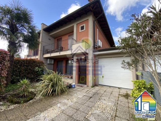 Casa in vendita a Salvirola, Lombardia