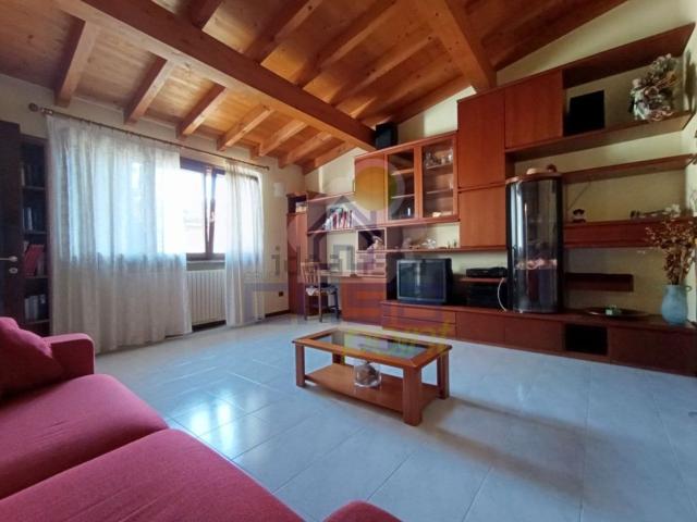 Casa in vendita a Binanuova, Lombardia