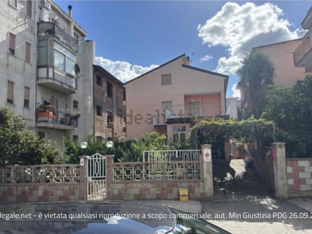 Casa in vendita a Patti, Sicilia
