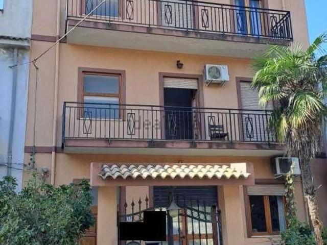 Casa in vendita a Santa Lucia del Mela, Messina