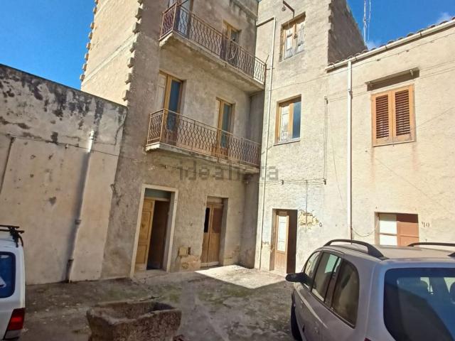 Casa in vendita a Sambuca Di Sicilia, Sicilia