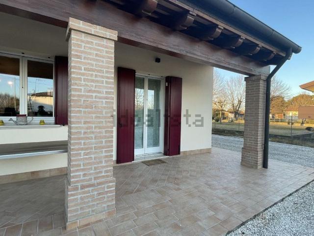 Casa in vendita a Legnaro, Veneto