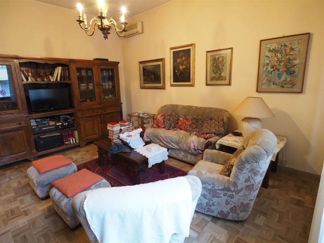 Casa in vendita a Montale Alto, Montale