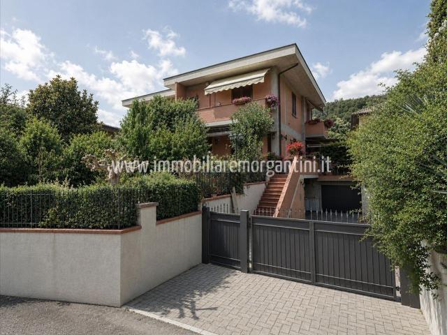 Casa in vendita a Sarteano, Siena