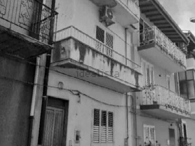 Casa in vendita a Belvedere, Falcone