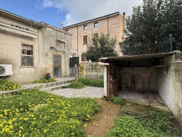 Casa in vendita a Siligo, Sardigna/Sardegna