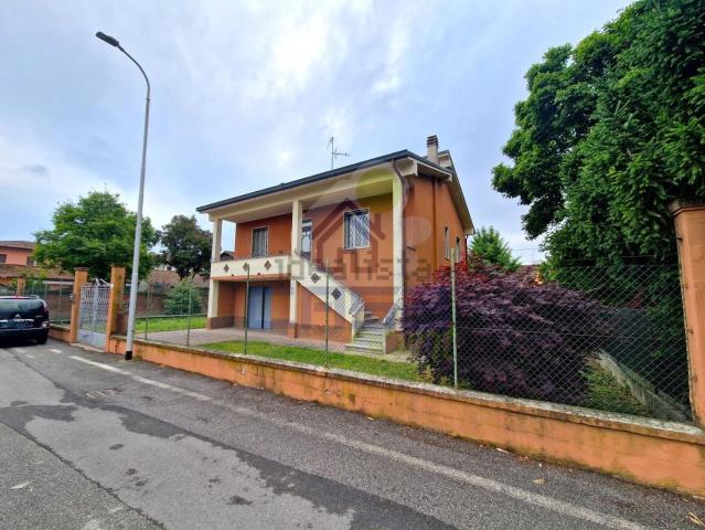 Casa in vendita a Stagno Lombardo, Lombardia