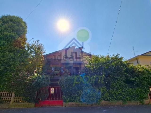 Casa in vendita a Zelo Buon Persico, Lodi