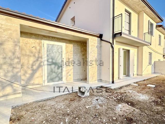 Casa in vendita a Romano D'ezzelino, Veneto