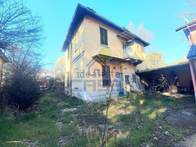 Casa in vendita a Robadello, Lodi