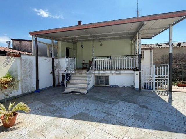 Casa in vendita a Calabria, Catanzaro