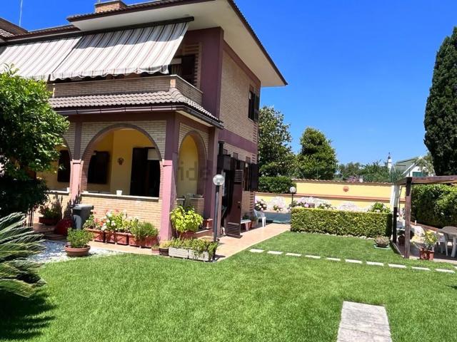 Casa in vendita a Selva Secca, Roma Capitale