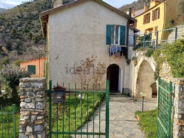 Casa in vendita a Arnasco, Liguria