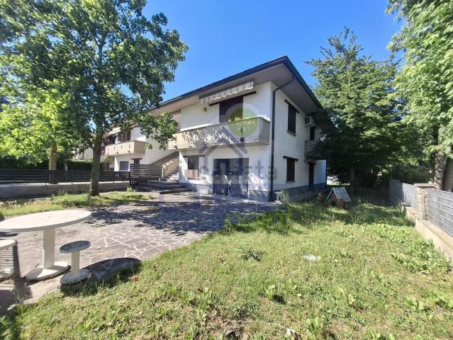 Casa in vendita a Muradolo, Caorso