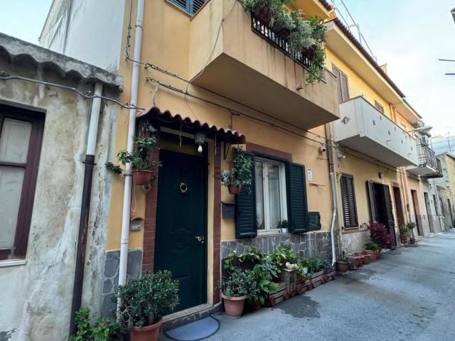 Casa in vendita a Petraro, Barcellona Pozzo di Gotto