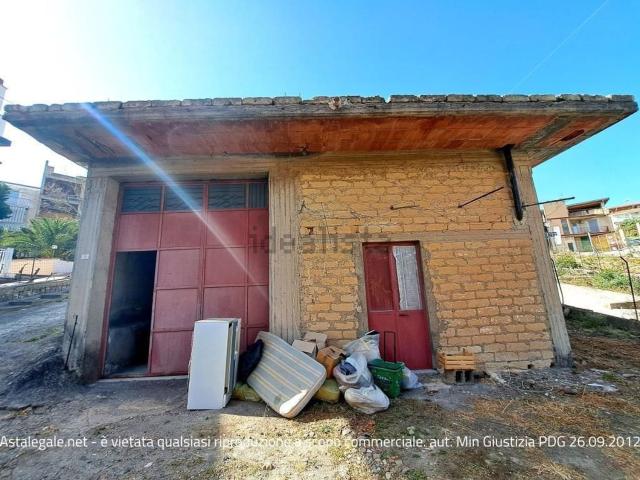 Casa in vendita a Catenanuova, Sicilia