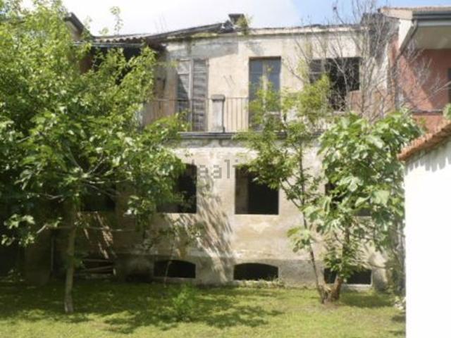 Casa in vendita a Piemonte, Novara