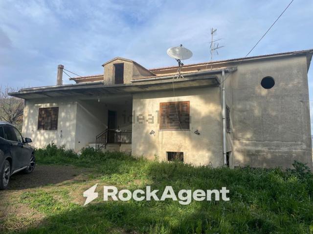 Casa in vendita a Altavilla Silentina, Campania