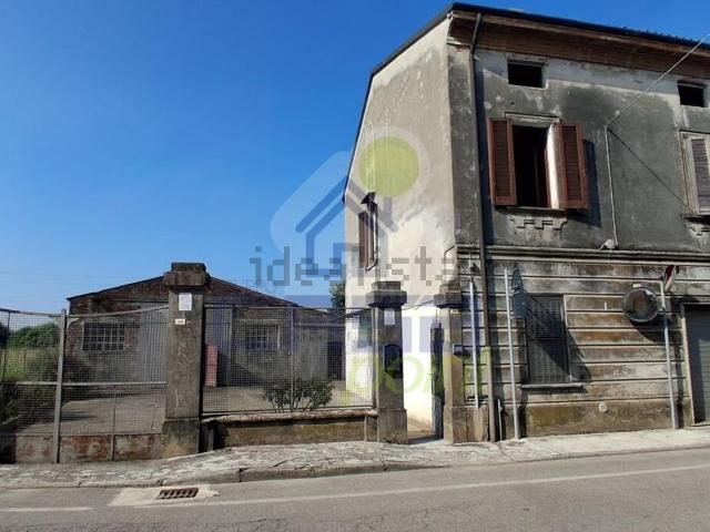 Casa in vendita a San Salvatore, Sospiro