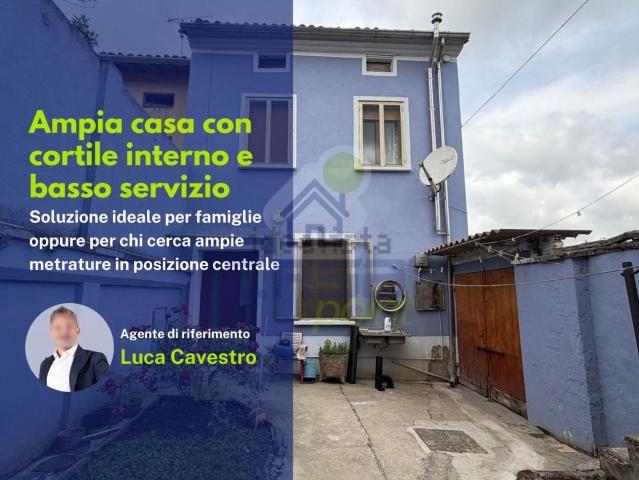 Casa in vendita a Pomponesco, Lombardia