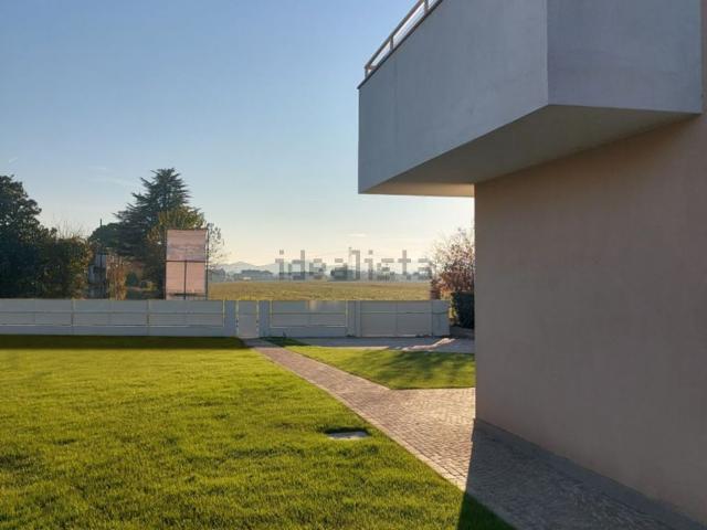 Casa in vendita a Padova, Veneto