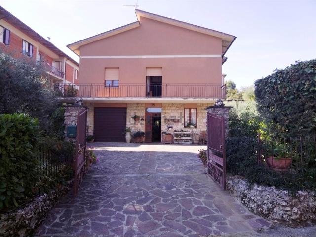 Casa in vendita a Città Della Pieve, Umbria