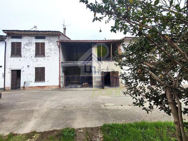 Casa in vendita a San Daniele Po, Lombardia