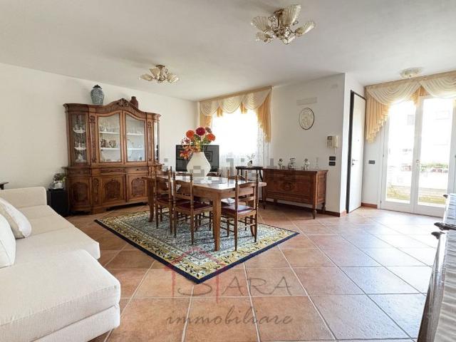 Casa in vendita a Albignasego, Padova