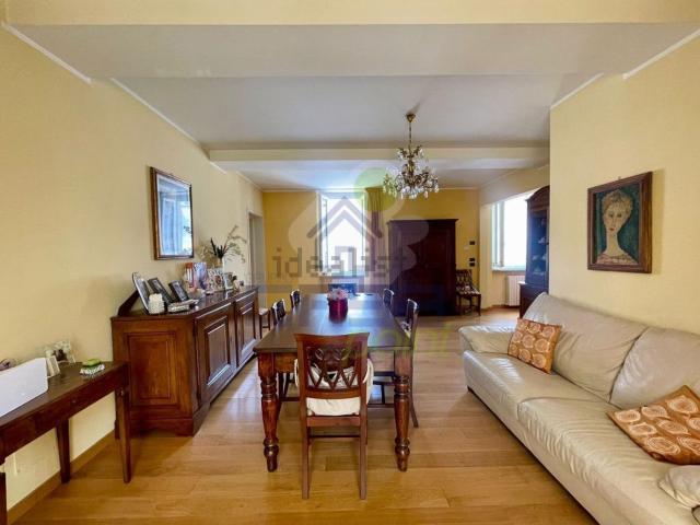 Casa in vendita a Castel San Giovanni, Reggio Emilia