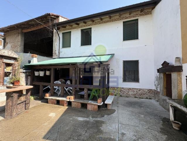 Casa in vendita a Scandolara Ripa D'oglio, Lombardia