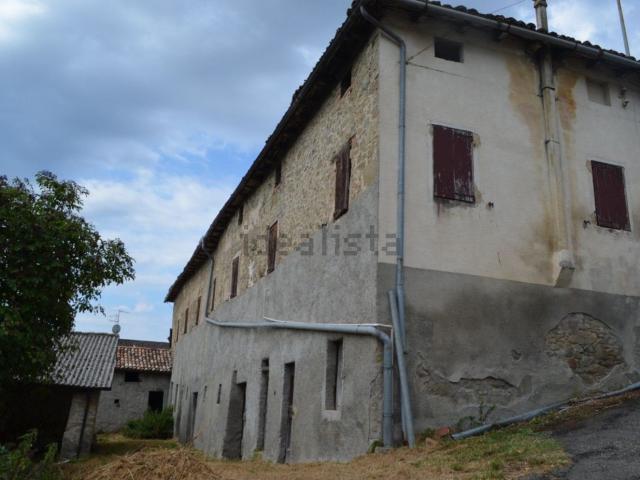 Casa in vendita a Appennino Reggiano, Re