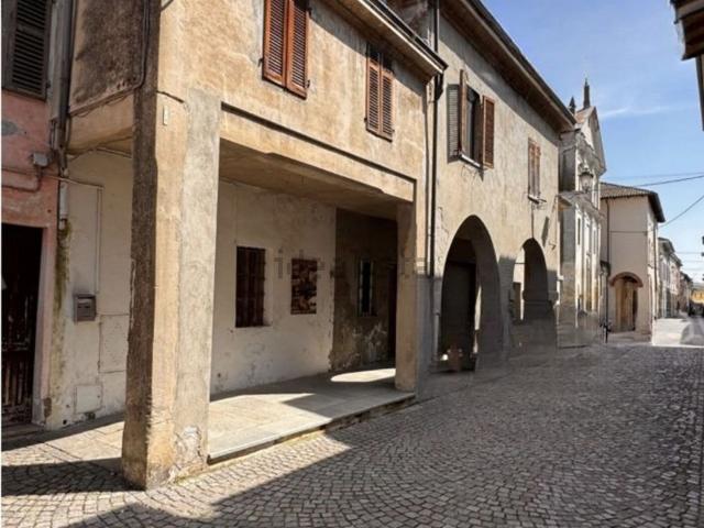 Casa in vendita a Piemonte, Vercelli
