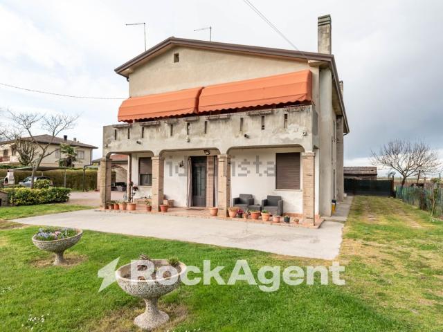 Casa in vendita a Brenta d'Abbà, Correzzola