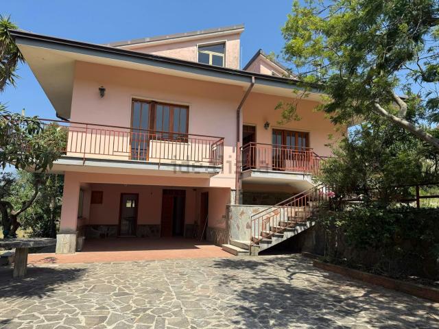 Casa in vendita a Altavilla Silentina, Campania