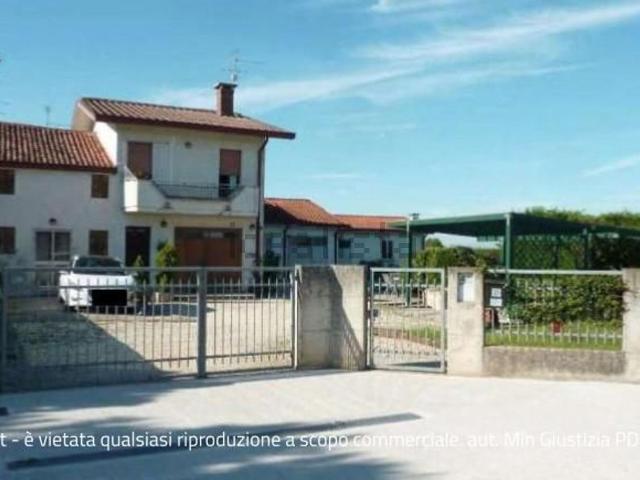 Casa in vendita a Boschi Sant'anna, Veneto