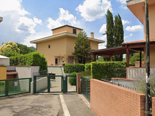 Casa in vendita a San Giuliano, Arezzo