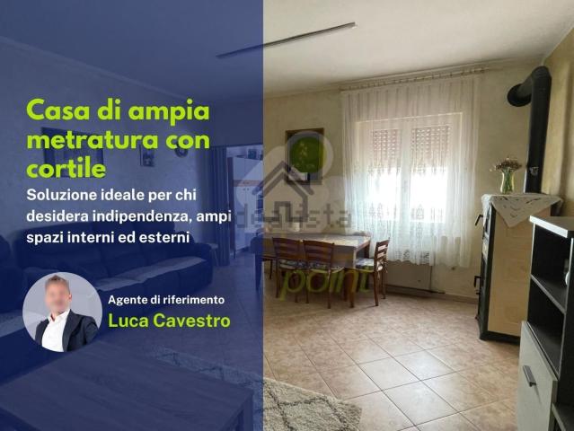 Casa in vendita a Pomponesco, Lombardia